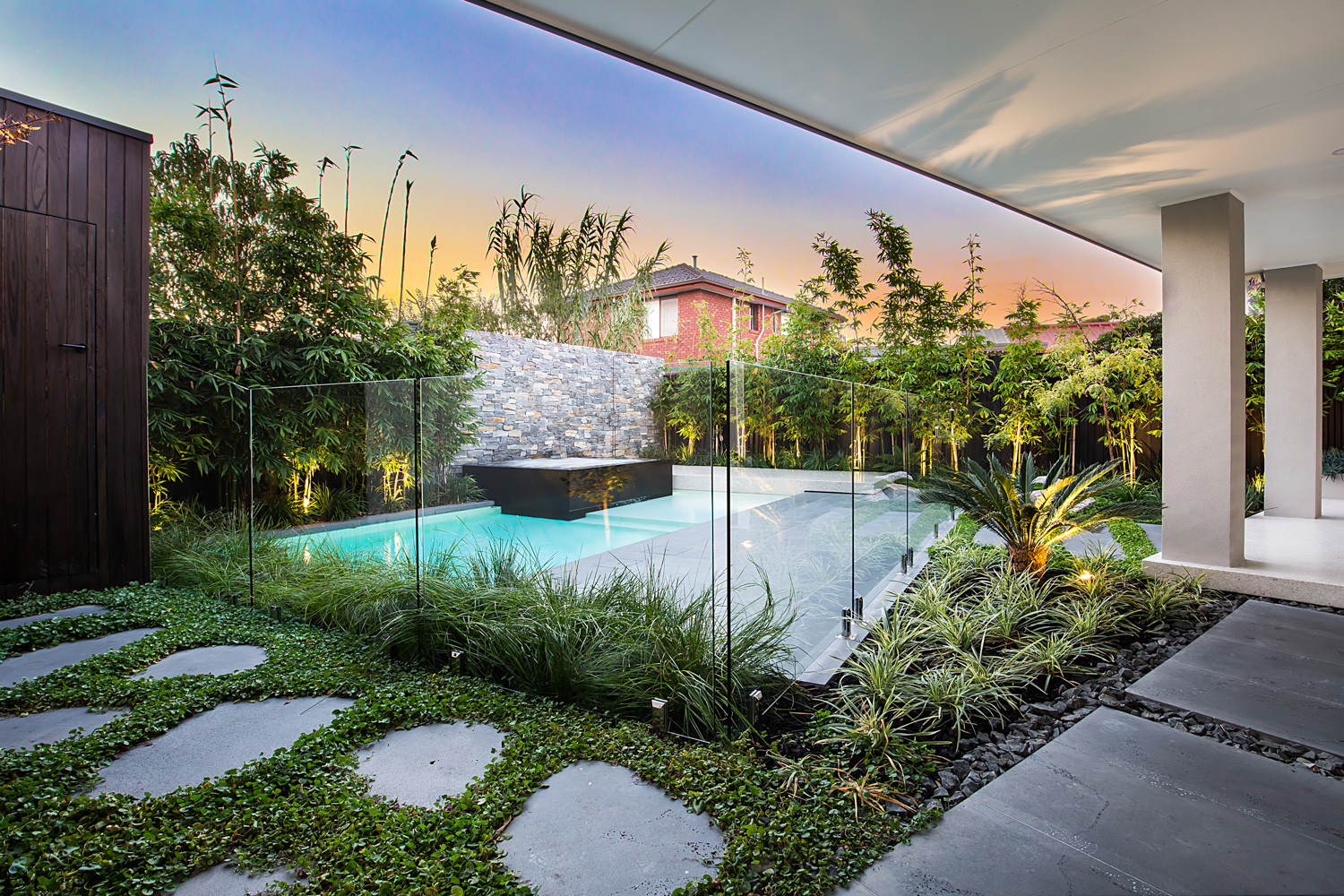 APEX-LANDSCAPES-APEX-POOLS-Keilor-Downs-Melbourne-Lan-11